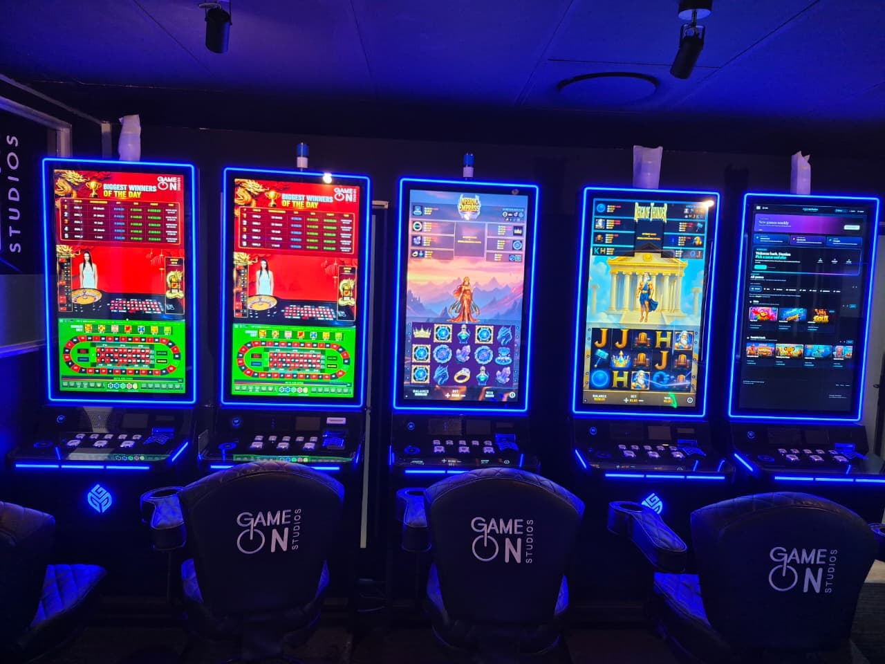 R&D Gaming Room – Slot & Roulette Line-up